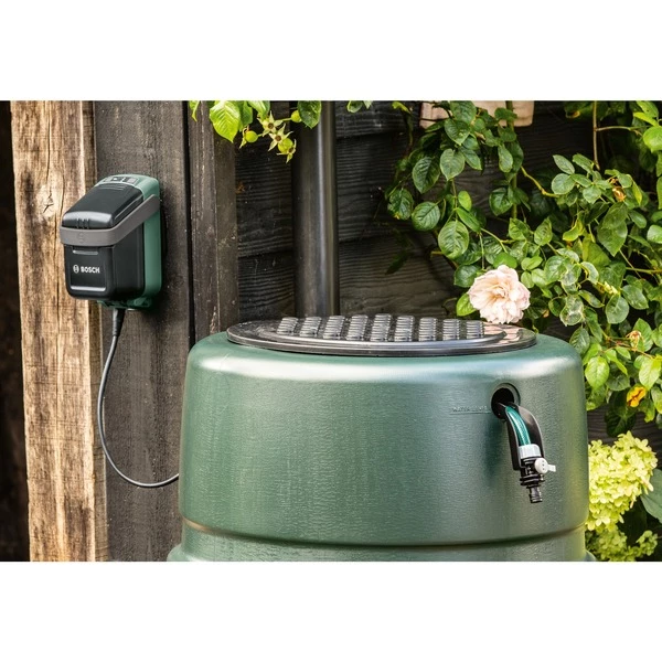 Bosch GardenPump 18V-2000, 06008C4202, Pompe Submersible Et Pression (Vert/Noir) 6 Bosch GardenPump 18V-2000, 06008C4202, Pompe Submersible Et Pression (Vert/Noir) – Image 4