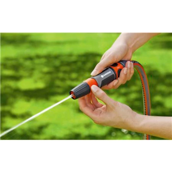 GARDENA Lance Pistolets Eau / Buses, Seringue (Noir/Orange) 5 GARDENA Lance Pistolets Eau / Buses, Seringue (Noir/Orange) – Image 3