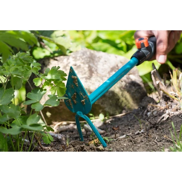 GARDENA Serfouette à Fleurs Combisystem - 6 Cm, Pioche (Turquoise, Poussée, Acier, Plastique, Cœur, Bleu, Noir/Orange) 5 GARDENA Serfouette à Fleurs Combisystem - 6 Cm, Pioche (Turquoise, Poussée, Acier, Plastique, Cœur, Bleu, Noir/Orange) – Image 3